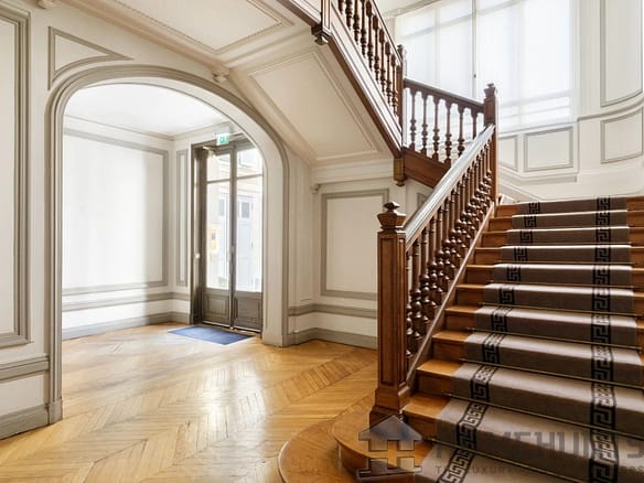 2 Bedroom Apartment in Paris 16th (Trocadéro – Etoile – Passy) 4