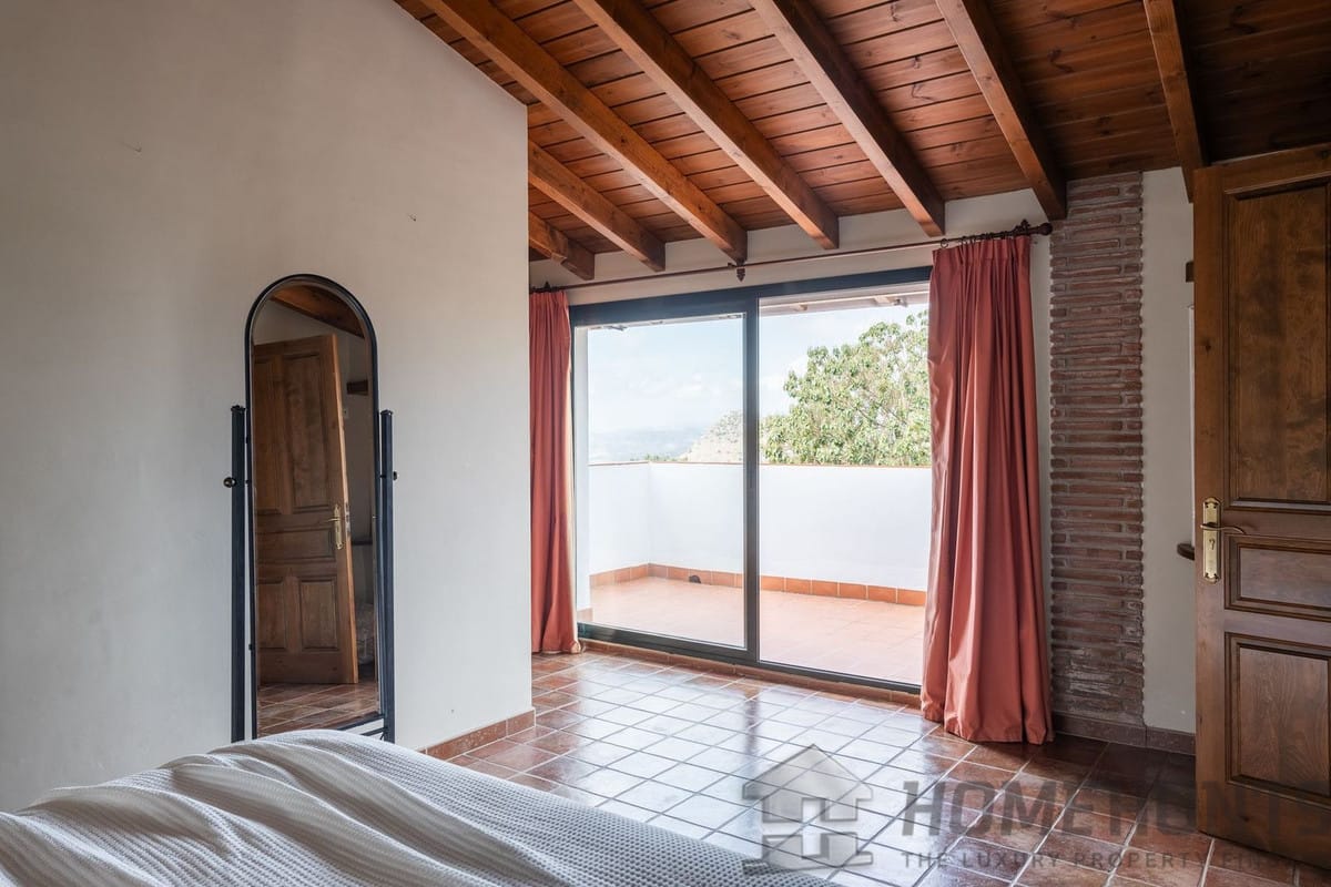 property_HH-15971317-27