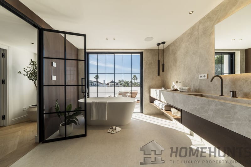 property_HH-15998780-16