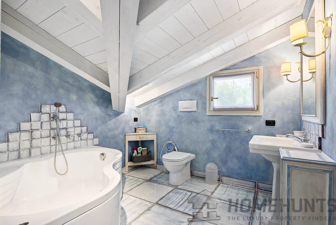 property_HH-15966819-13