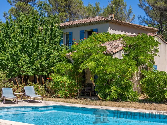 4 Bedroom Villa/House in Aix En Provence 7