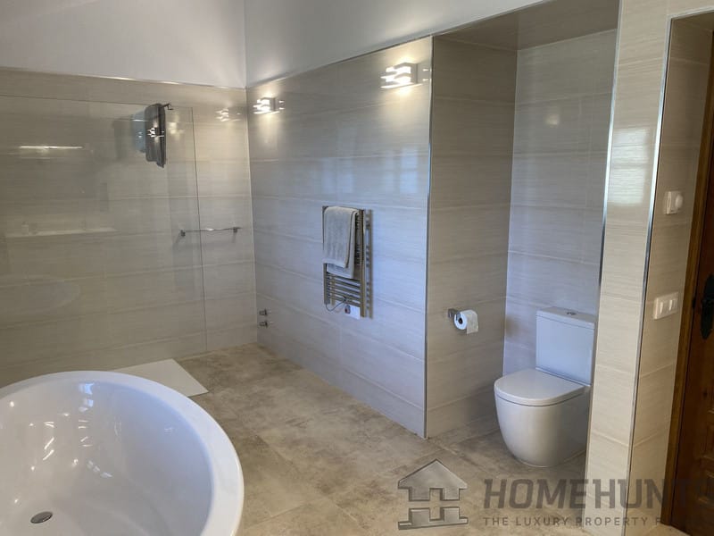 property_HH-15998778-17