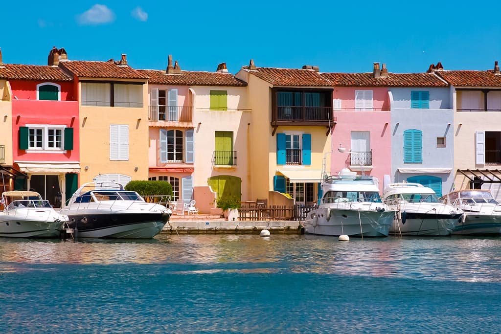A guide to the beautiful resort town of Port Grimaud 1