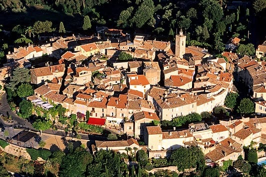 Guide to Mougins