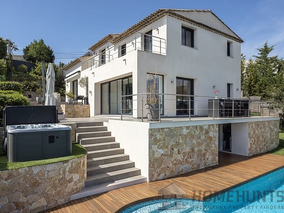 Villa/House For Sale in Cannes 11