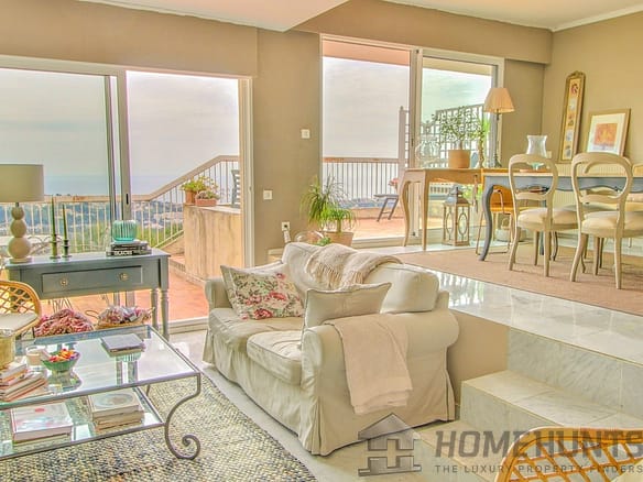 Villa/House For Sale in Villefranche Sur Mer 15