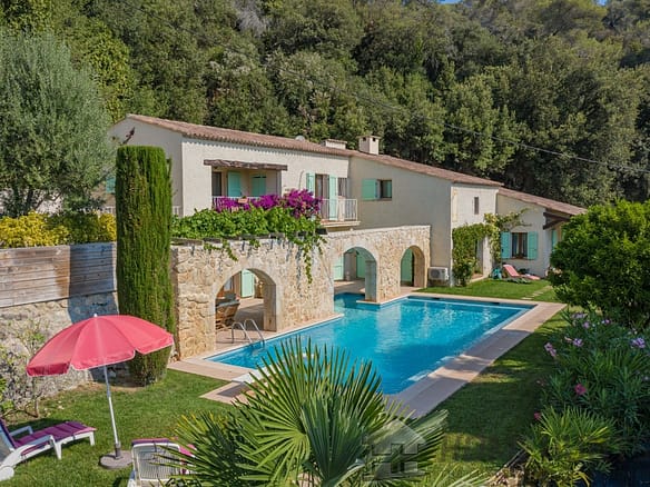 Villa/House For Sale in La Colle Sur Loup 13