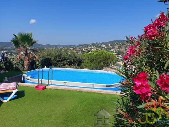 Villa/House For Sale in Le Lavandou 15
