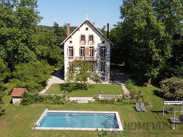 Villa/House For Sale in Tournon D Agenais 13