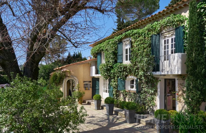 The Luxury Visitors Guide to Mougins 3