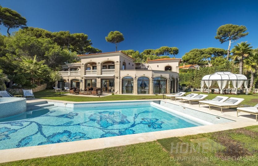 5 of the Most Expensive, Luxurious Homes On the French Riviera 9