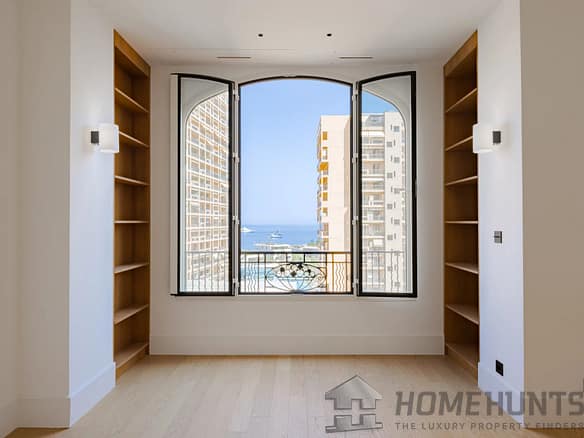 3 Bedroom Apartment in Monaco 12