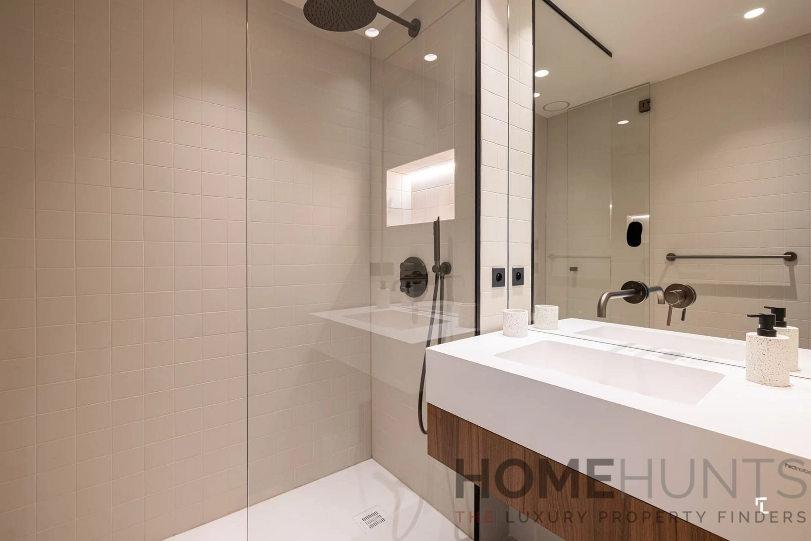 property_HH-16157384-10