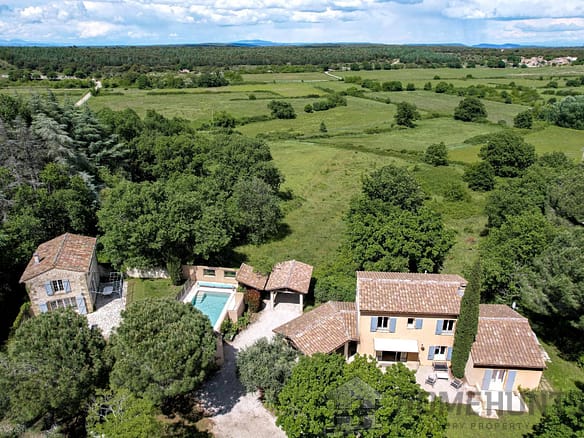 4 Bedroom Villa/House in Uzes 24