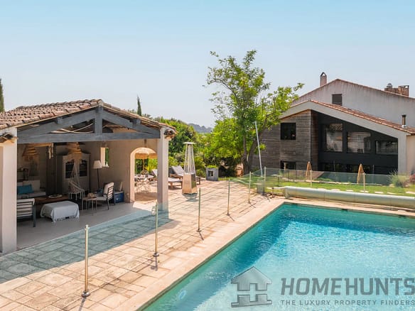 4 Bedroom Villa/House in Ventabren 32