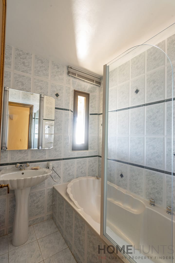 property_HH-16099921-11