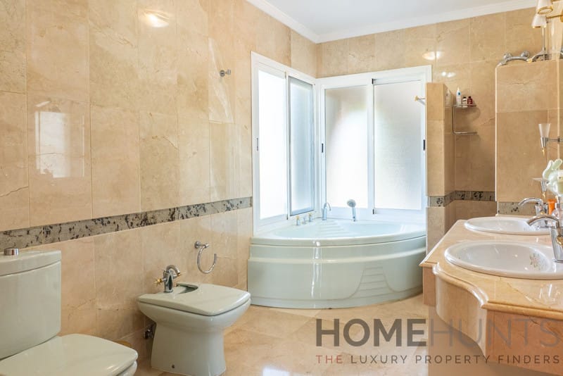 property_HH-16002544-27