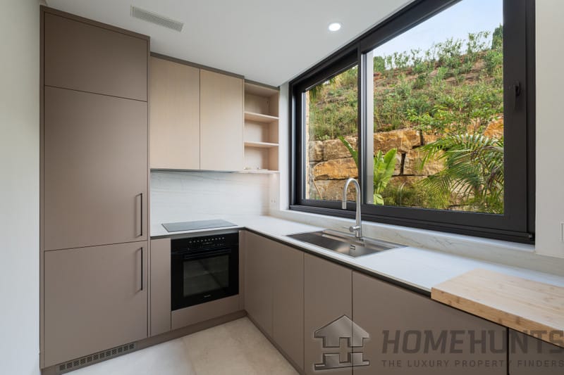 property_HH-15977146-11