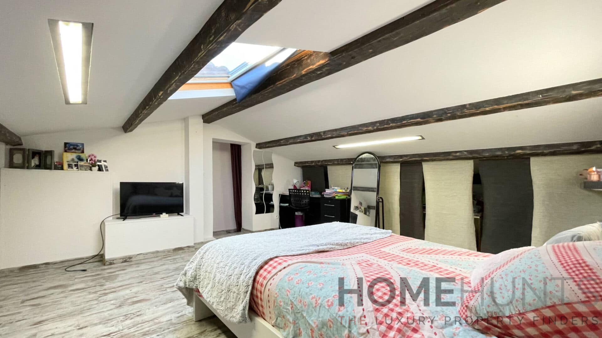 property_HH-15973846-21