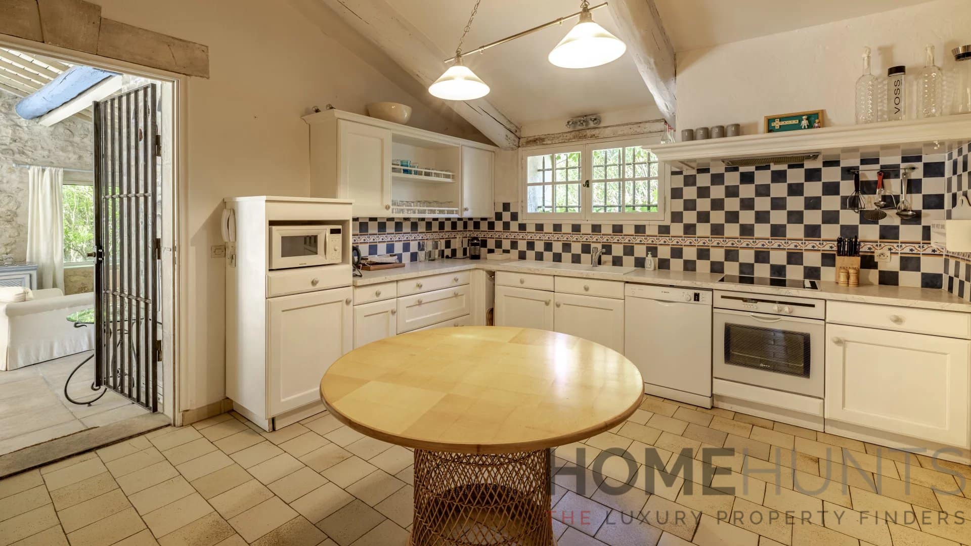 property_HH-15095143-14