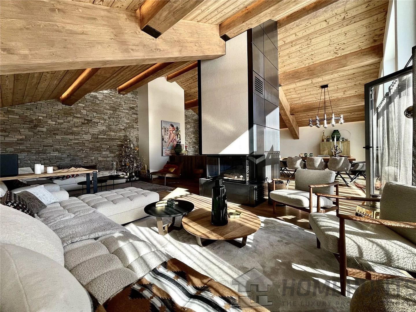 4 Bedroom Apartment in Courchevel 15