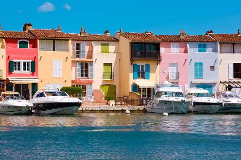 A guide to the beautiful resort town of Port Grimaud 2