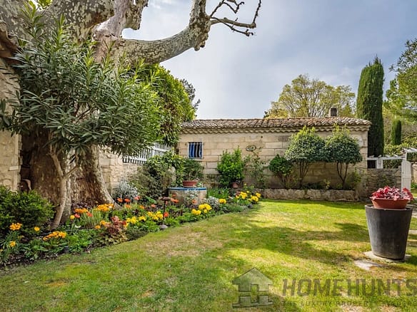3 Bedroom Villa/House in St Remy De Provence 28
