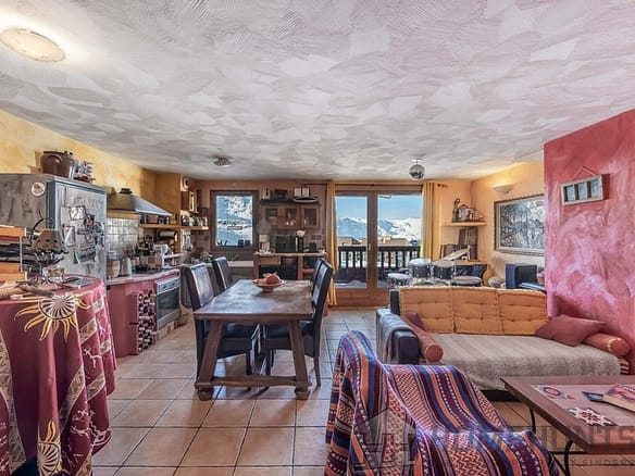 3 Bedroom Apartment in Val Thorens 6