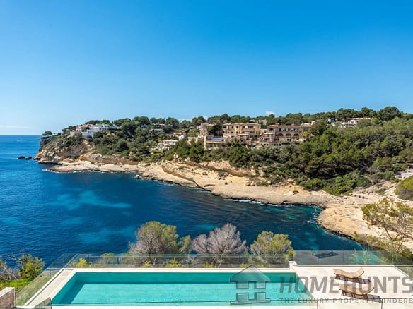 5 Bedroom Villa/House in Sol De Mallorca 4