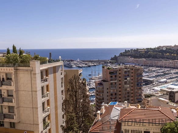 2 Bedroom Apartment in Monaco 34