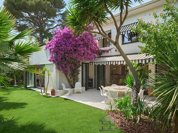 4 Bedroom Villa/House in Cannes 18