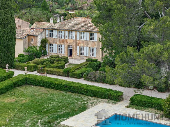 7 Bedroom Villa/House in Aix En Provence 24