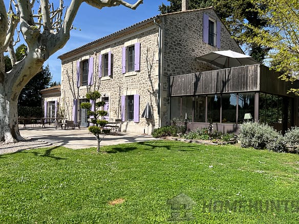 8 Bedroom Villa/House in St Remy De Provence 20