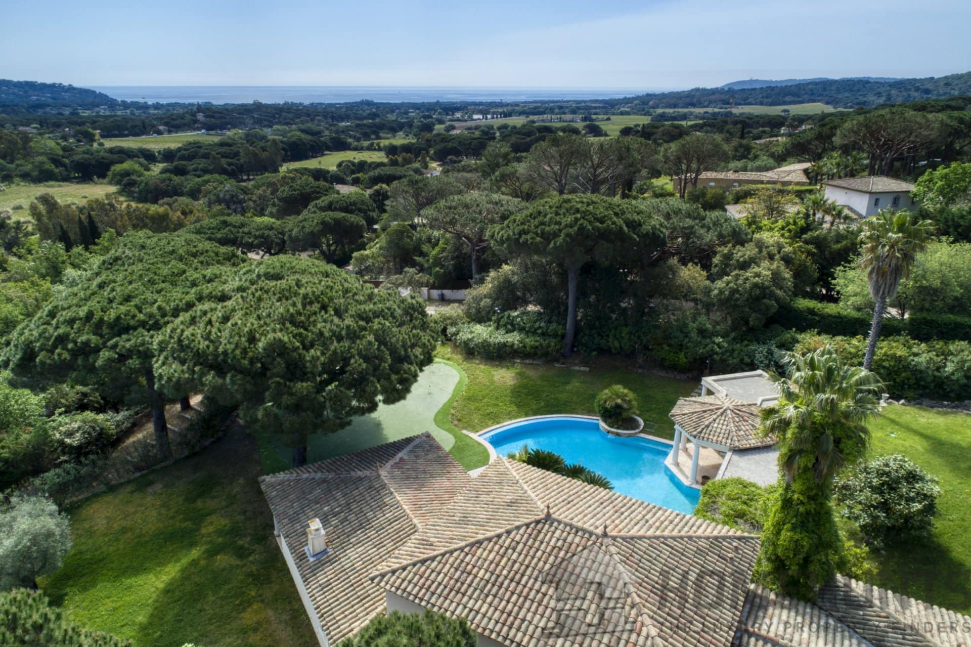 Villa/House For Sale in Ramatuelle HH14535361