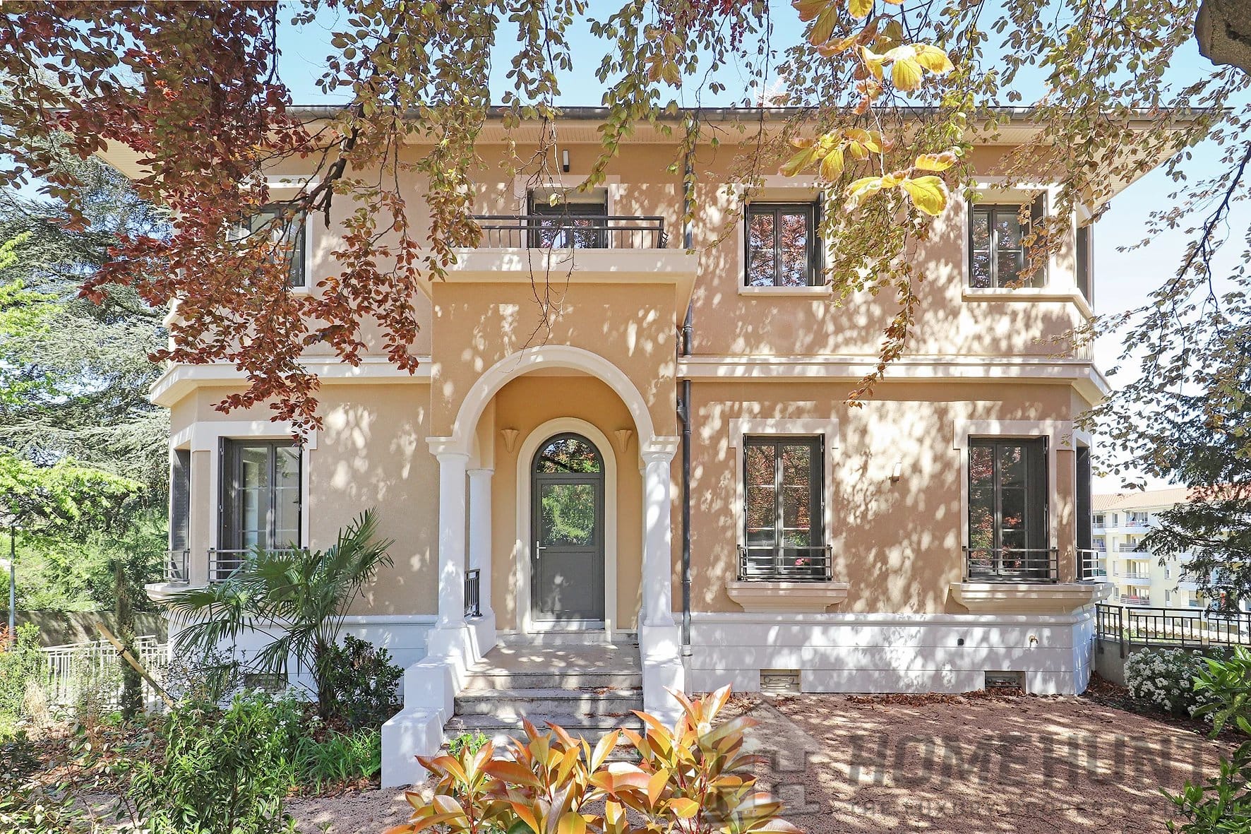 Apartment For Sale in Tassinlademilune HH15167334