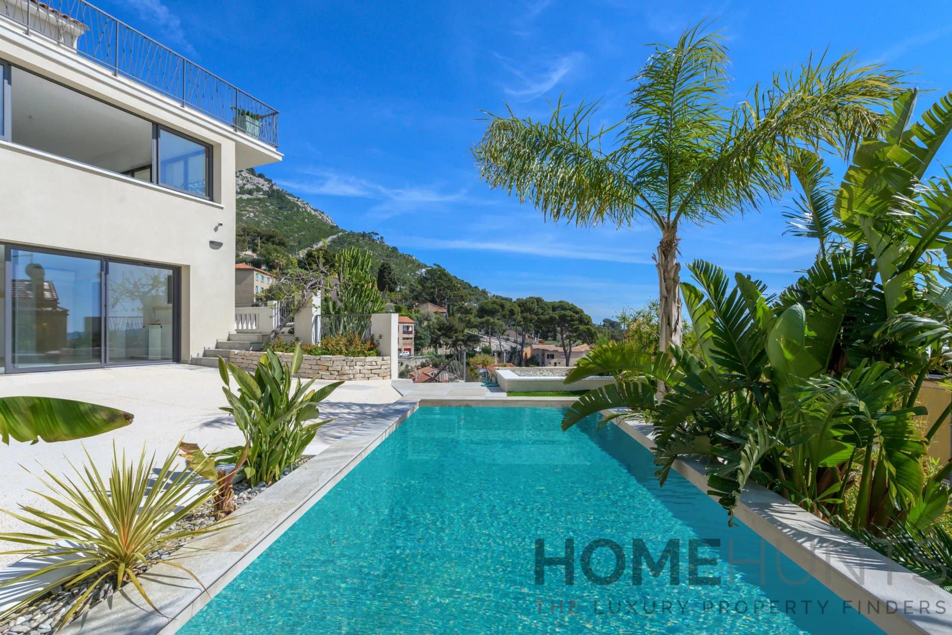 Villa/House For Sale in Toulon HH15327930