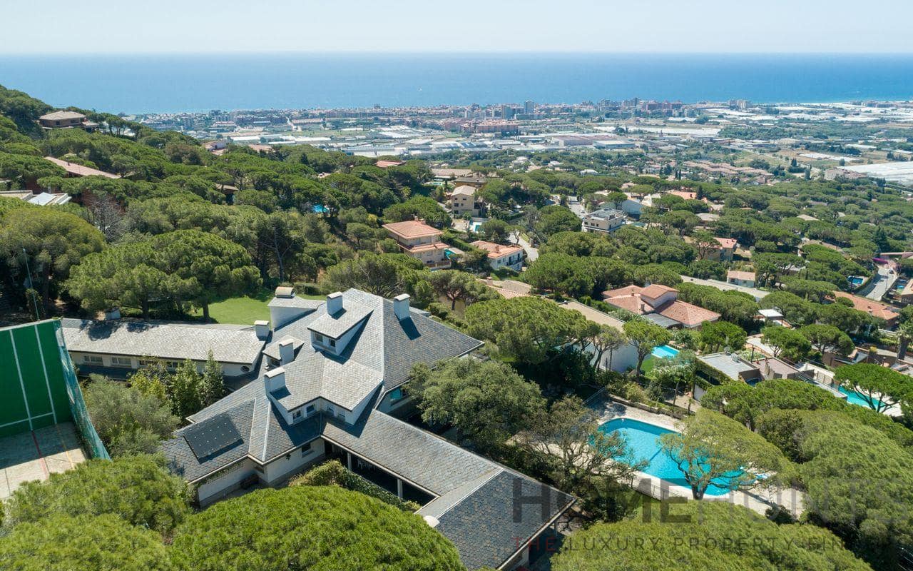 Villa/House For Sale in Cabrils HH14683034