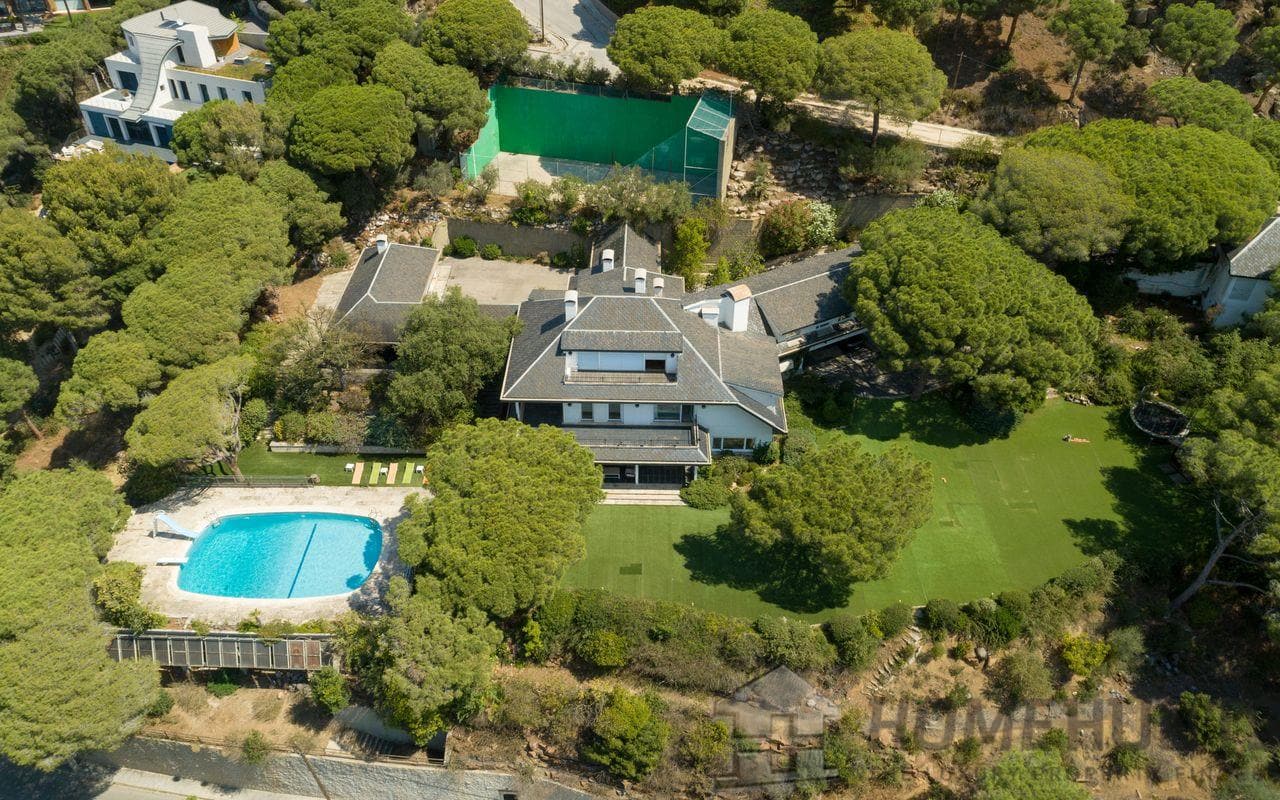 Villa/House For Sale in Cabrils HH14683034