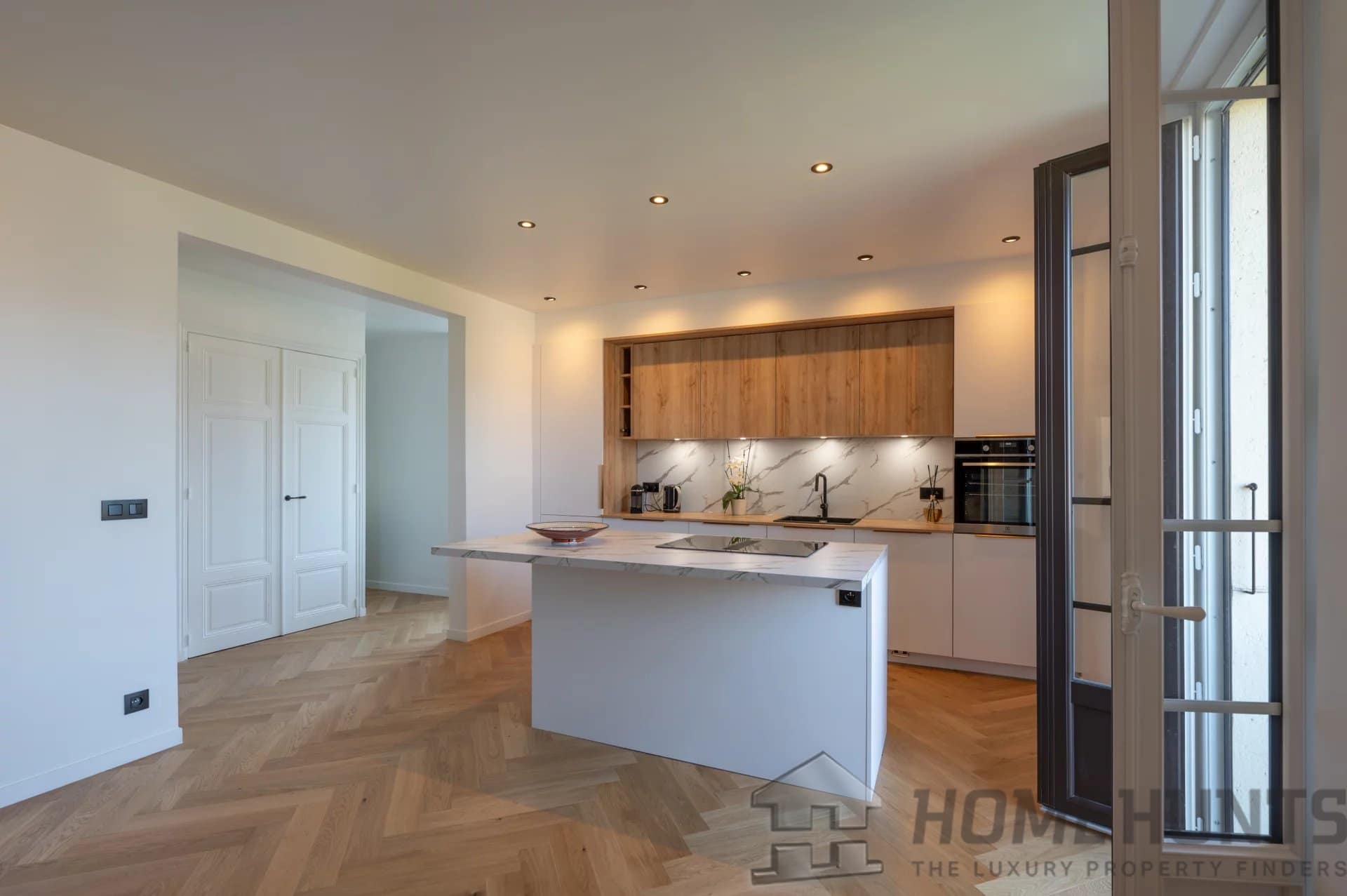 Apartment For Sale in Menthon Saint Bernard HH15055522