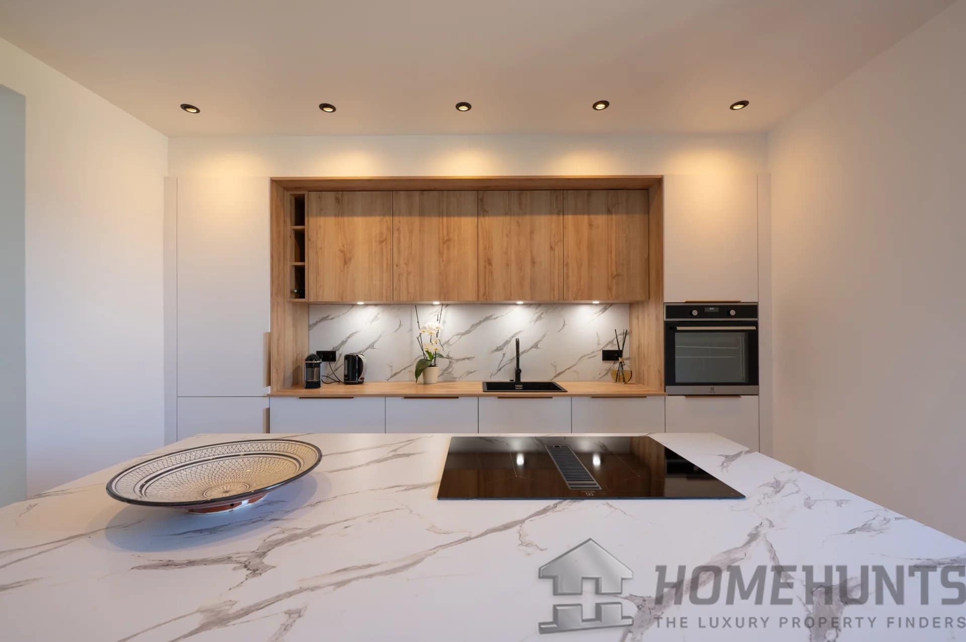 Apartment For Sale in Menthon Saint Bernard HH15055522