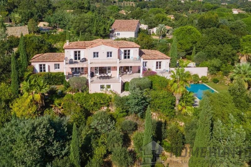 Villa/House For Sale in Beauvallon Grimaud HH14798193