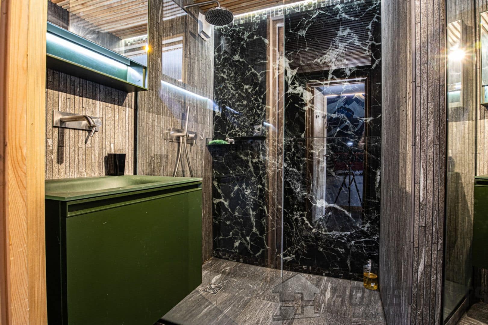 property_HH-16012887-10