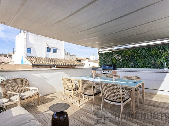2 Bedroom Apartment in Palma 2