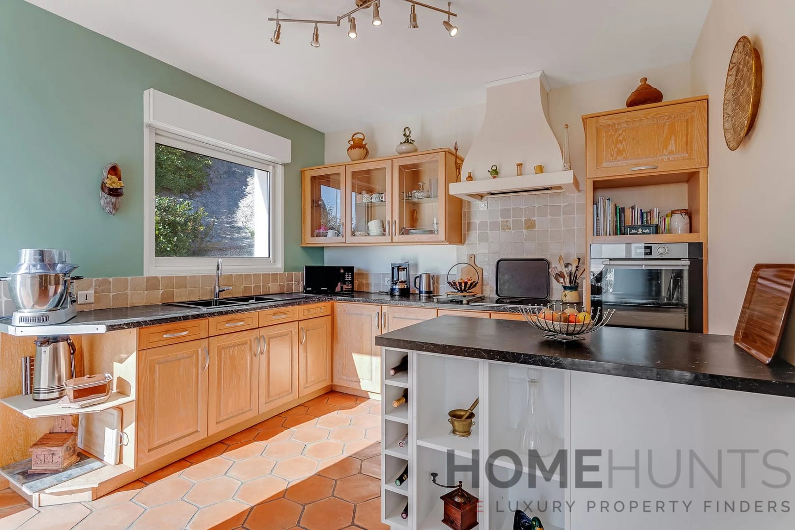 property_HH-16064837-7