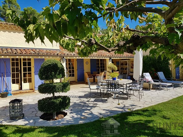 4 Bedroom Villa/House in Lorgues 2