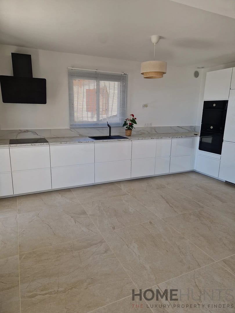 property_HH-16151940-9