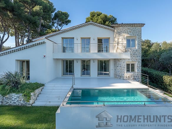 Villa/House For Sale in Cap D Antibes 5