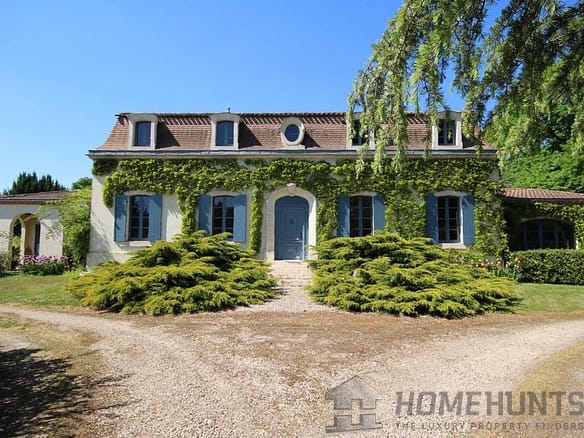 Villa/House For Sale in Marmande 15