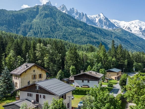 Chalet For Sale in Chamonix 8