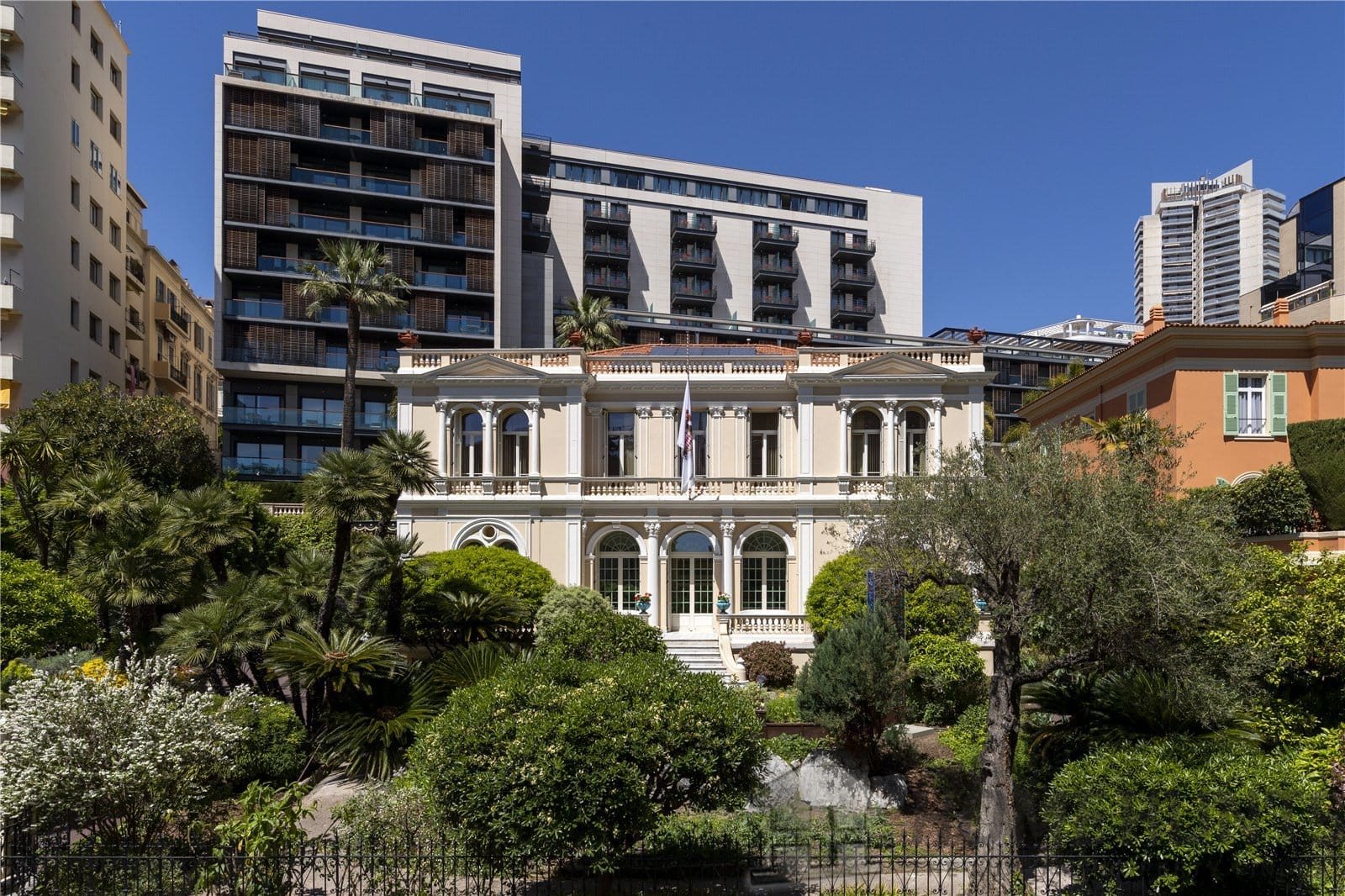 Apartment For Sale in Monaco 5